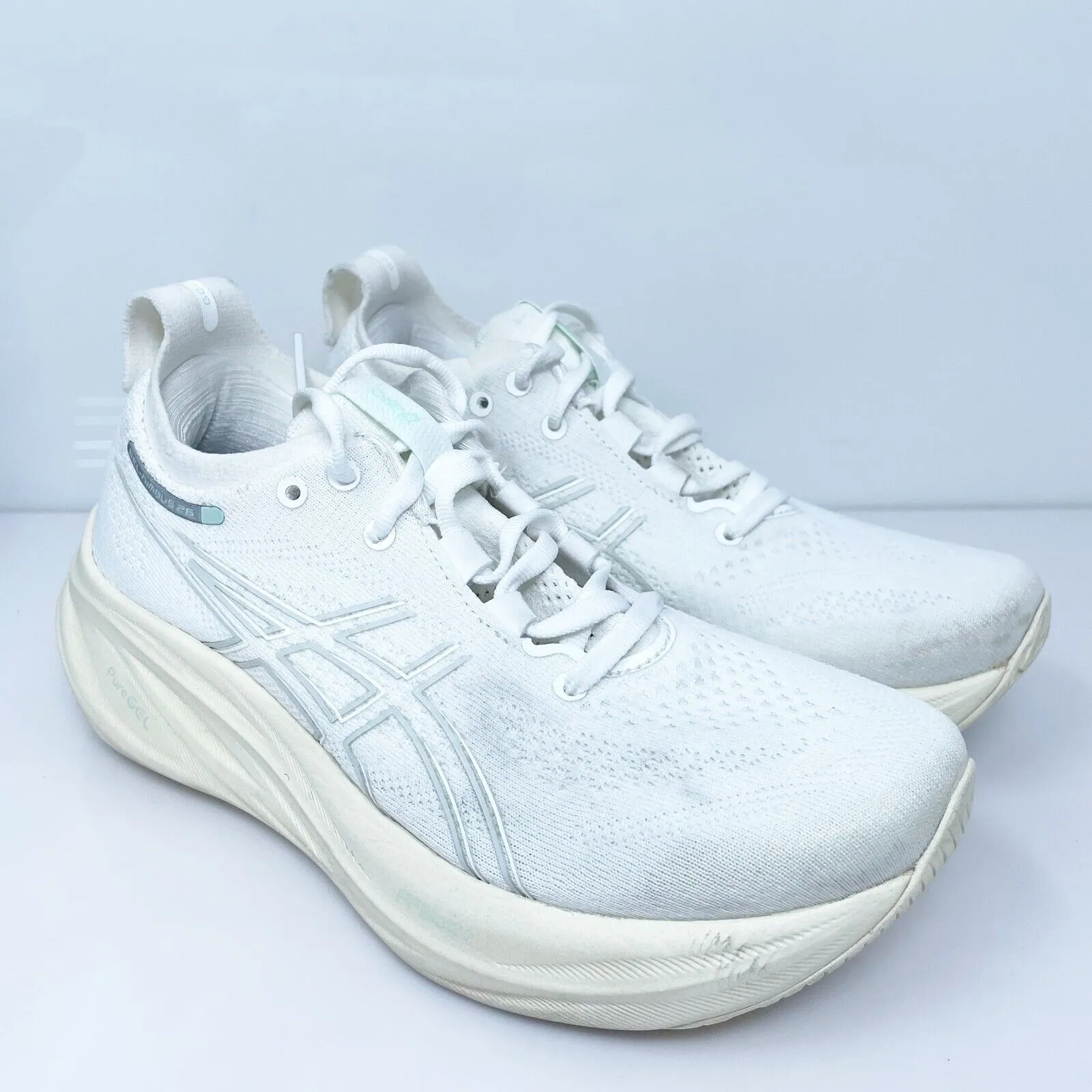 Asics Womens Gel Nimbus 26 1012B601 White Running Shoes Sneakers Size 5