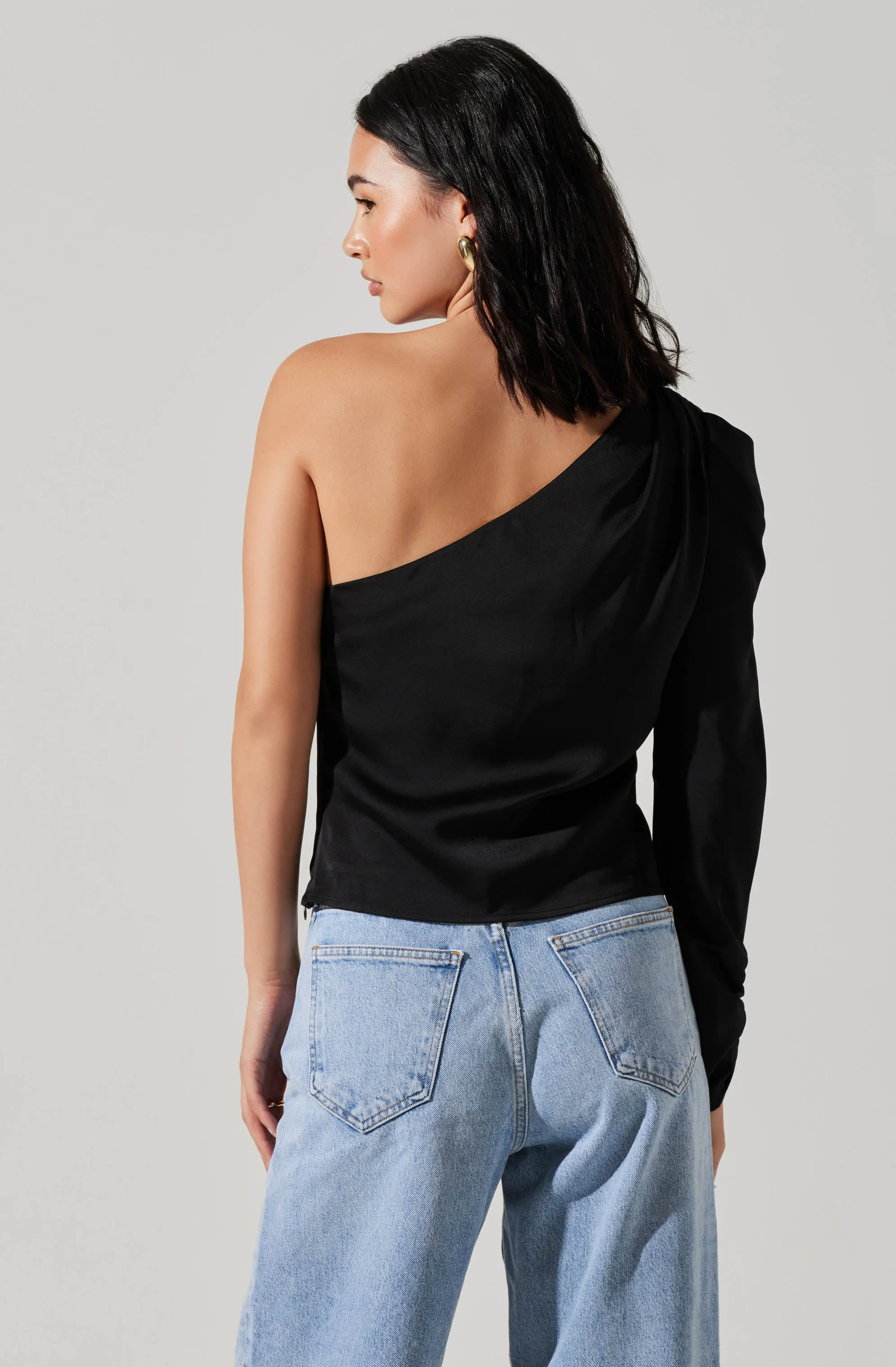 Asymmetrical Puff Sleeve Top