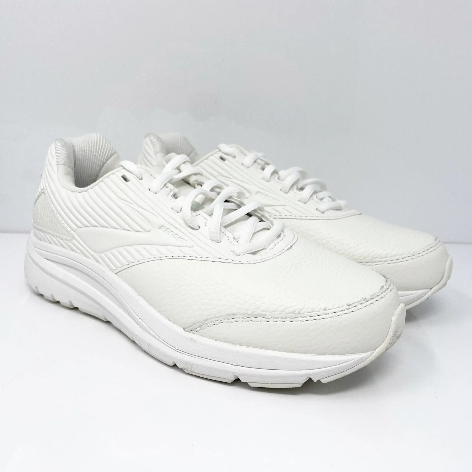 Brooks Womens Addiction Walker 2 1203071B142 White Casual Shoes Sneakers 7.5 B