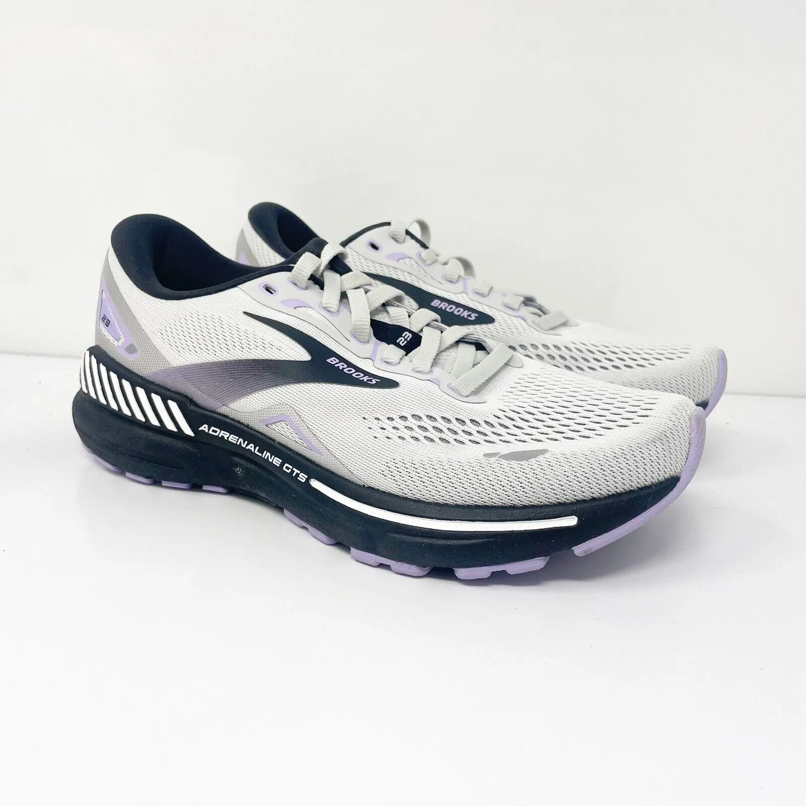 Brooks Womens Adrenaline GTS 23 1203811B039 White Running Shoes Sneakers Sz 7 B