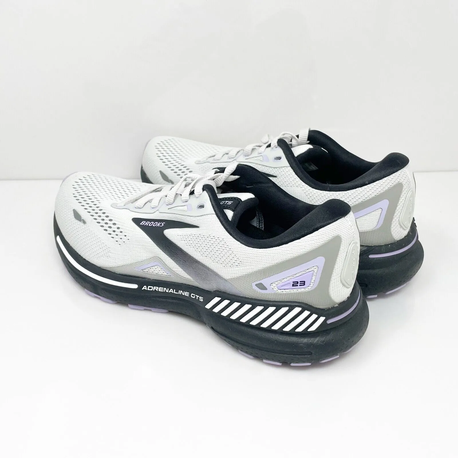 Brooks Womens Adrenaline GTS 23 1203811D039 White Running Shoes Sneakers Sz 7 D