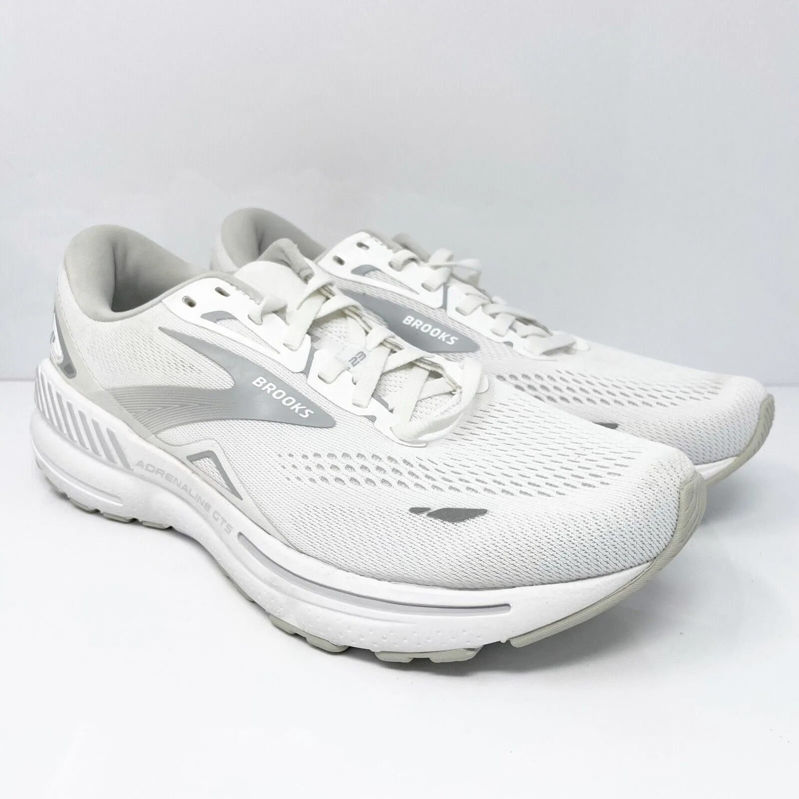 Brooks Womens Adrenaline GTS 23 1203811D104 White Running Shoes Sneakers Sz 11 D