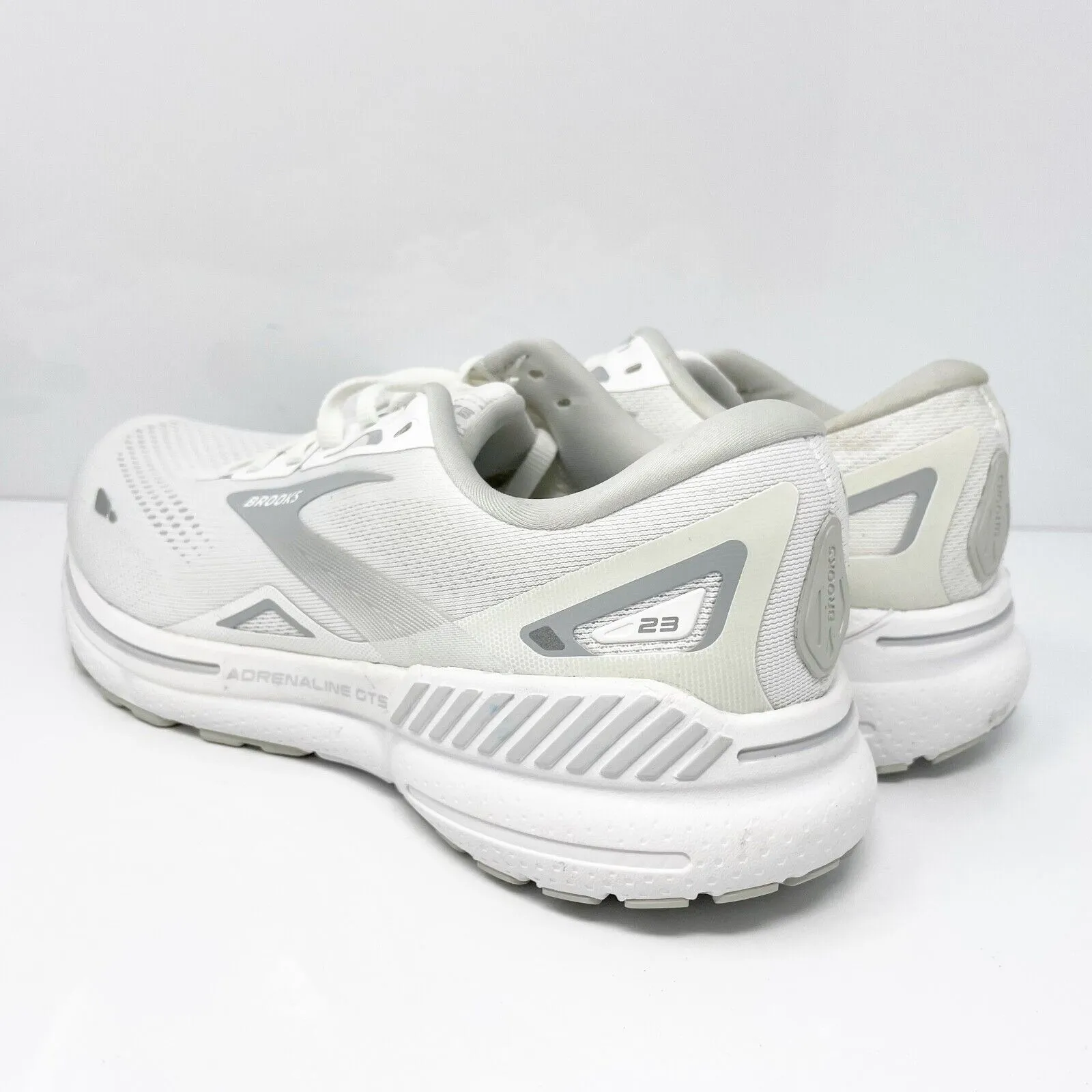 Brooks Womens Adrenaline GTS 23 1203811D104 White Running Shoes Sneakers Sz 11 D