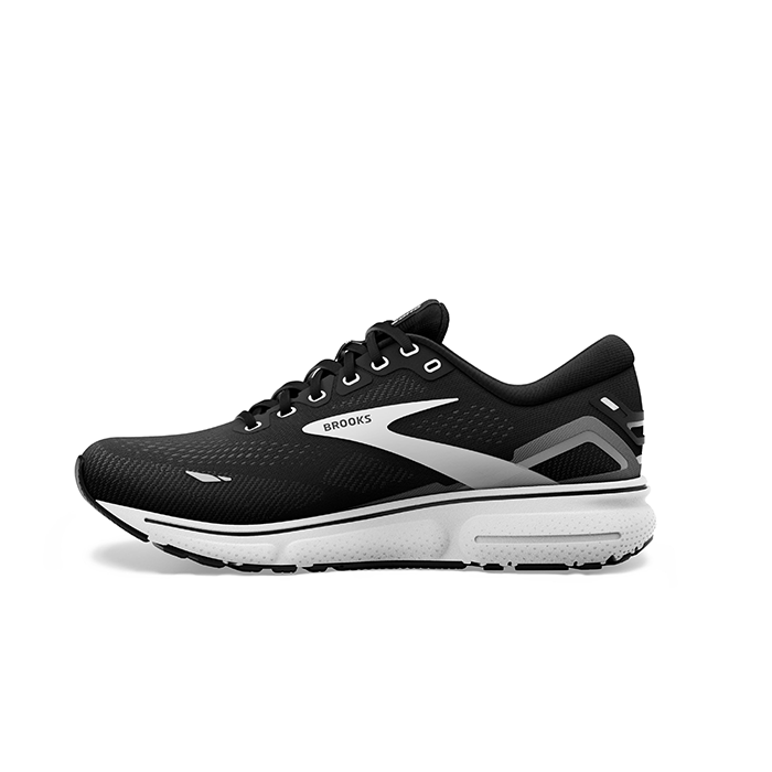 Brook's Women's Ghost 15 Wide Black/White