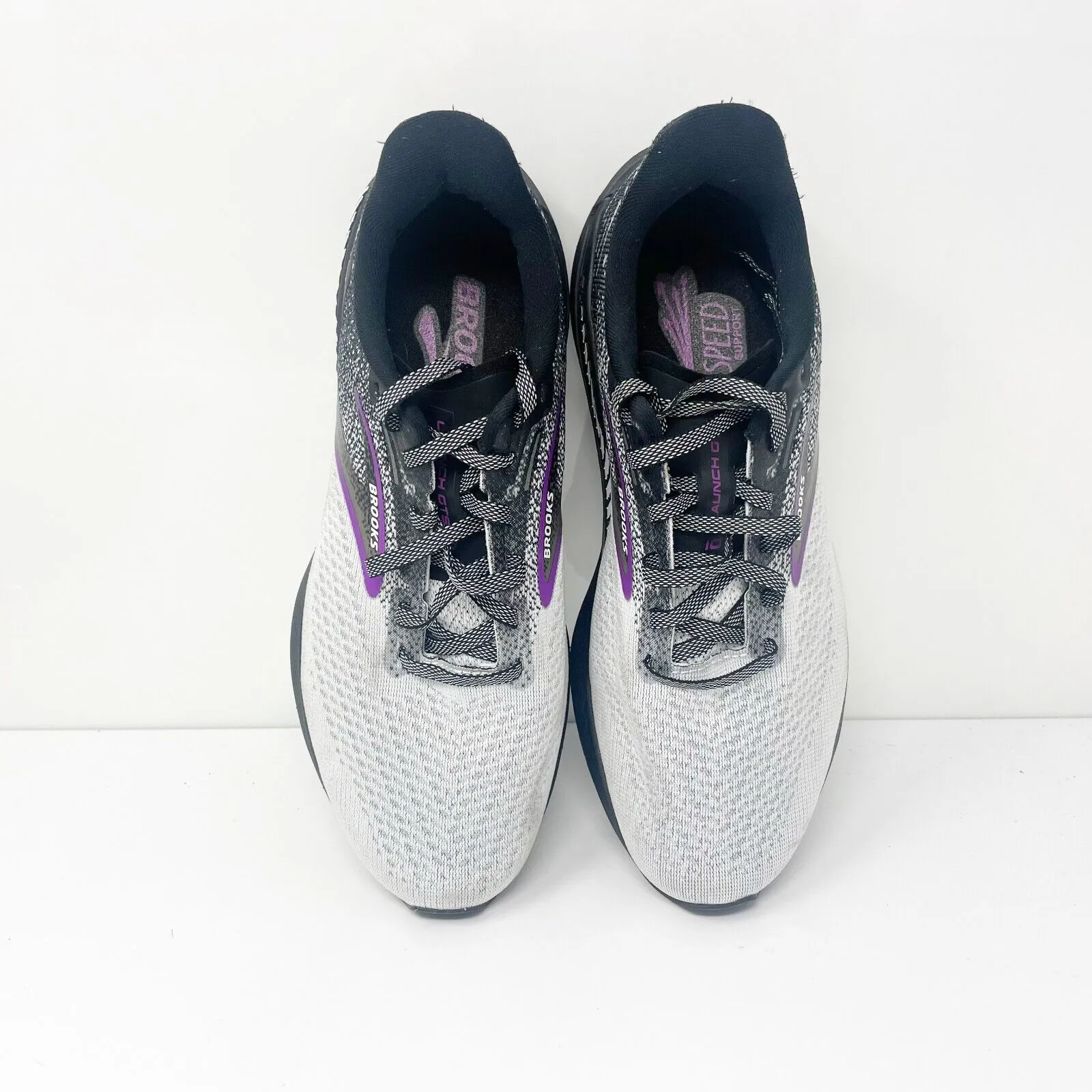 Brooks Womens Launch GTS 10 1203991D085 White Running Shoes Sneakers Size 8 D