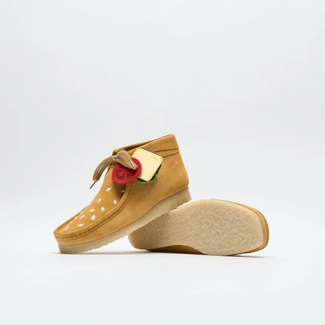 Clarks Originals - Wallabee Boot x Vandy The Pink (Tan)