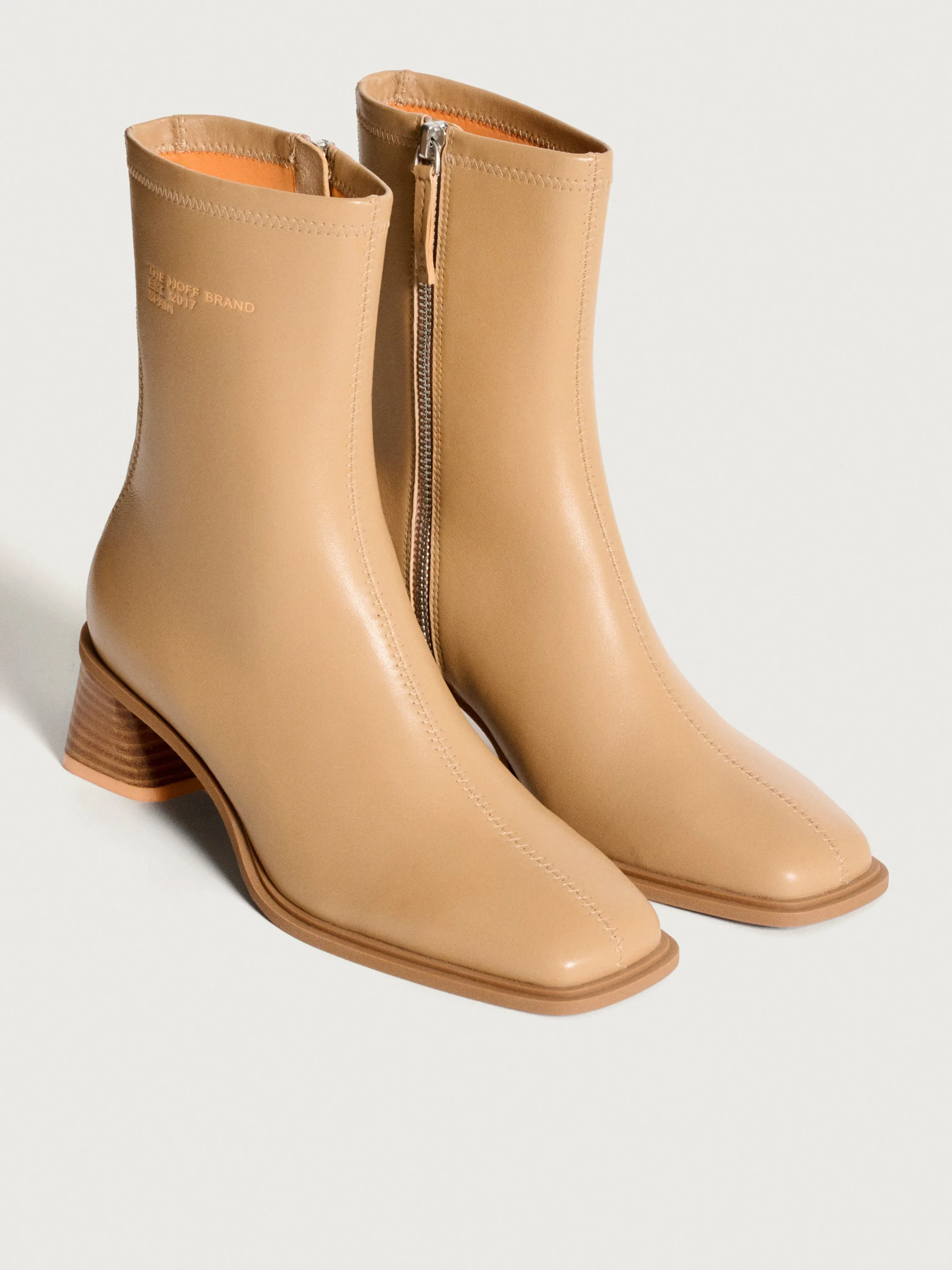 DATE BEIGE HEELED ANKLE BOOT