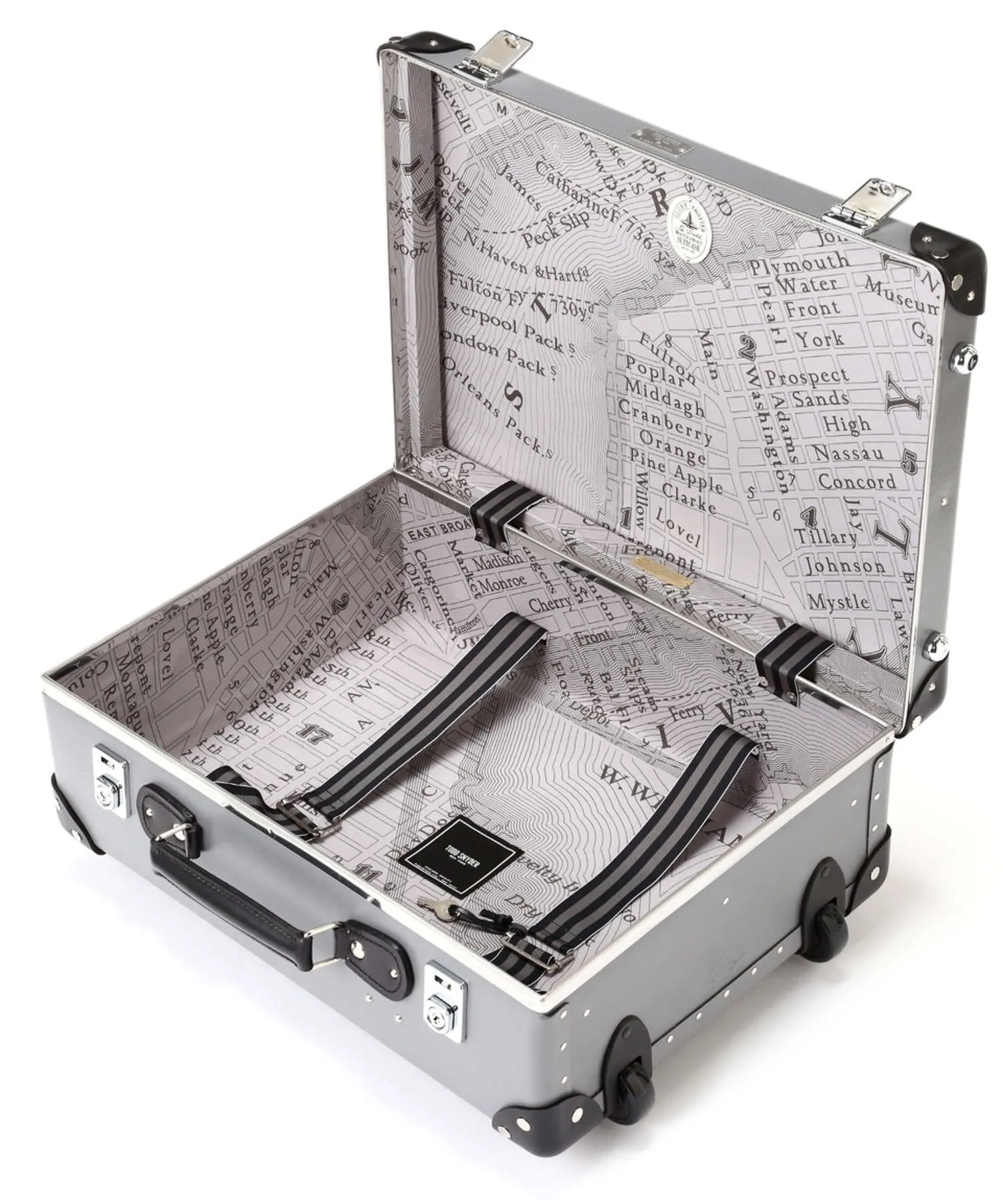 Globe-Trotter X Todd Snyder 18 Suitcase in Grey