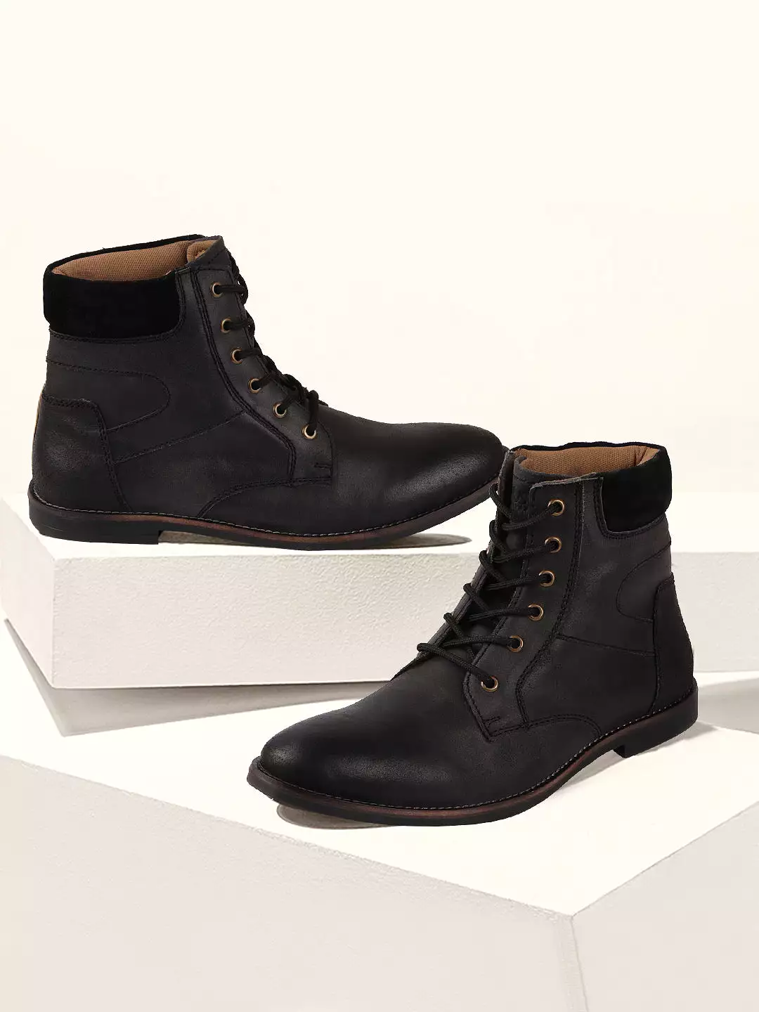 Men Black Mid Top Lace Up Leather Boots