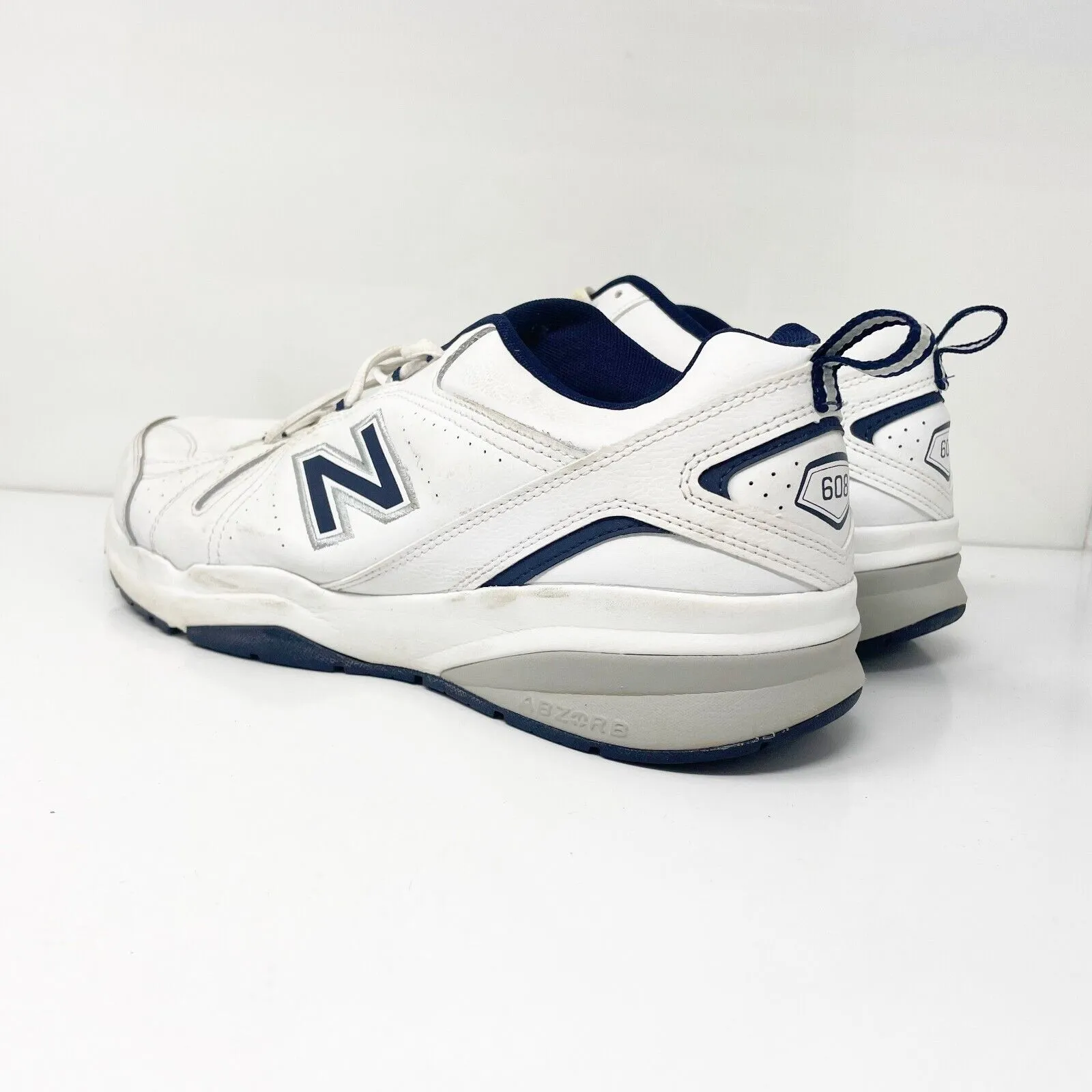 New Balance Mens 608 V5 MX608WN5 White Casual Shoes Sneakers Size 13 D