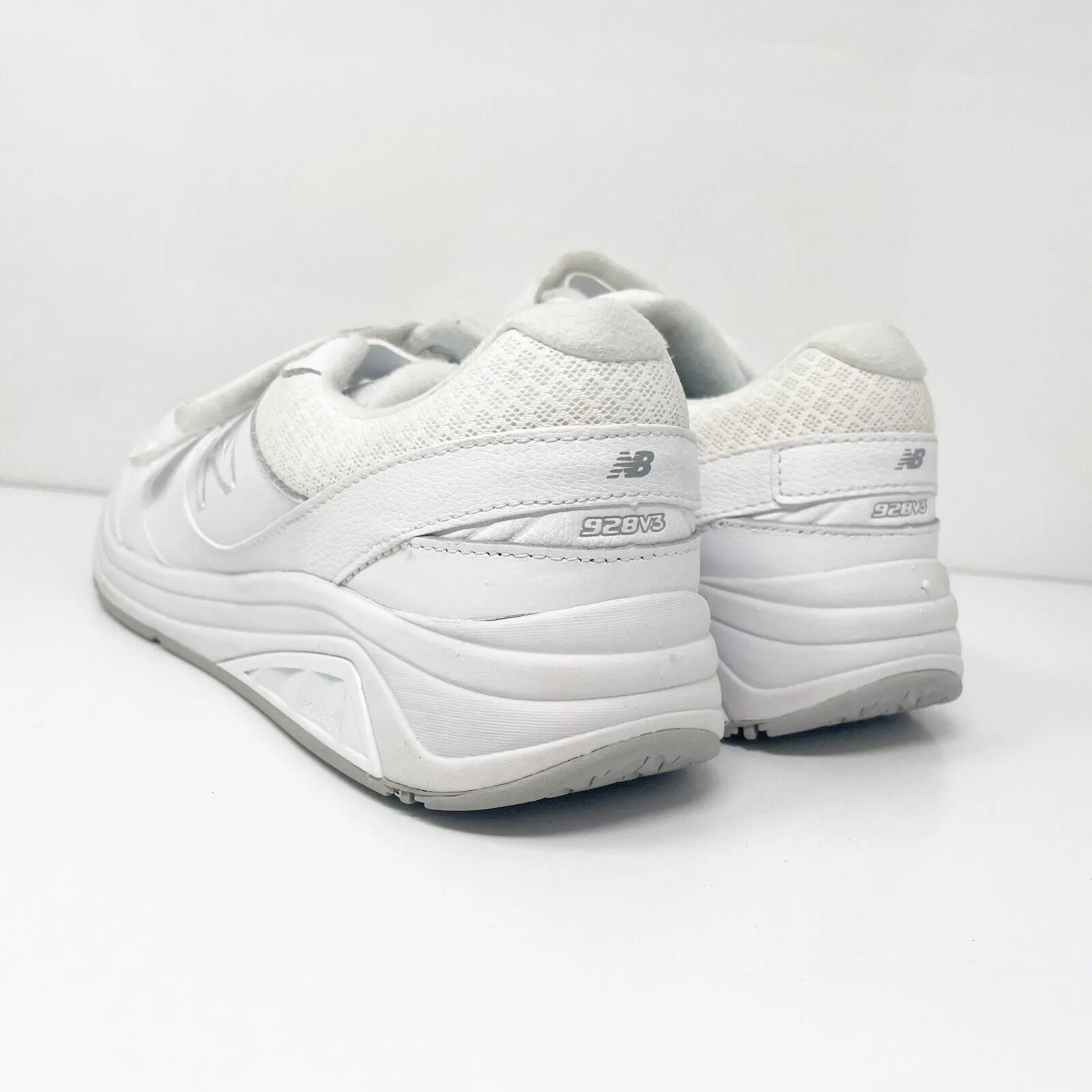 New Balance Womens 928 V3 WW928HW3 White Casual Shoes Sneakers Size 9.5 B