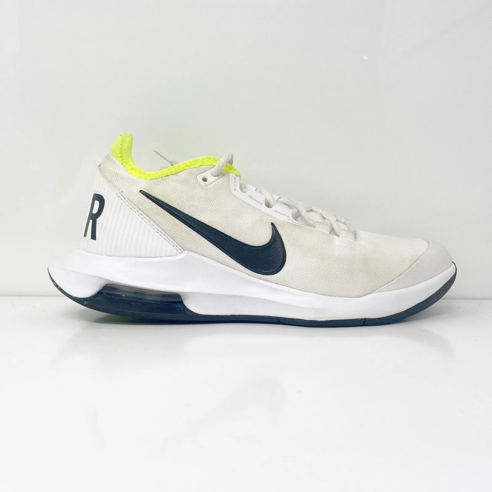 Nike Mens Air Max Wildcard HC AO7351-104 White Basketball Shoes Sneakers Size 6