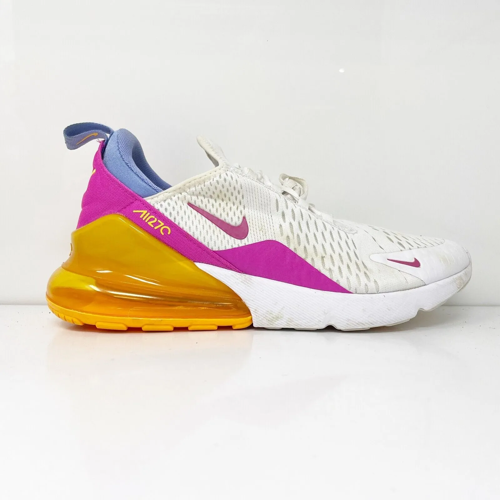 Nike Womens Air Max 270 CZ9275-100 White Running Shoes Sneakers Size 10.5