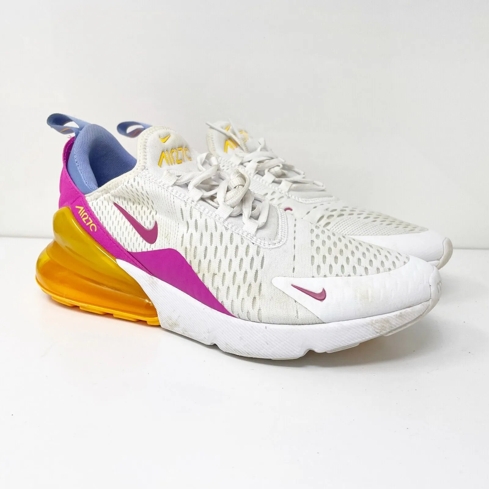 Nike Womens Air Max 270 CZ9275-100 White Running Shoes Sneakers Size 10.5