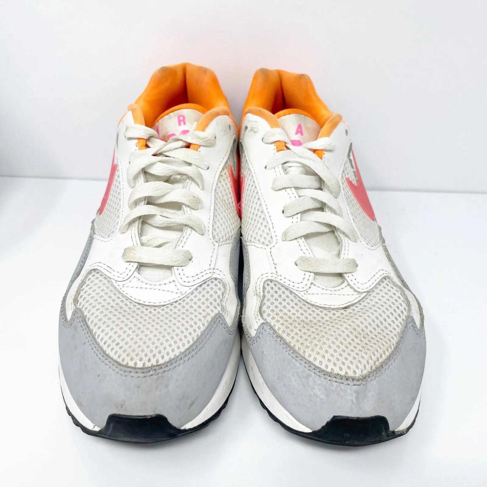 Nike Womens Air Max ST 705003-101 White Casual Shoes Sneakers Size 10