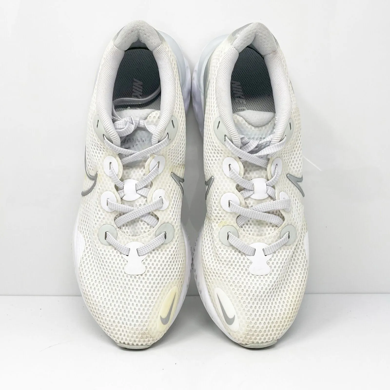 Nike Womens Renew Run CK6360-003 White Running Shoes Sneakers Size 8.5