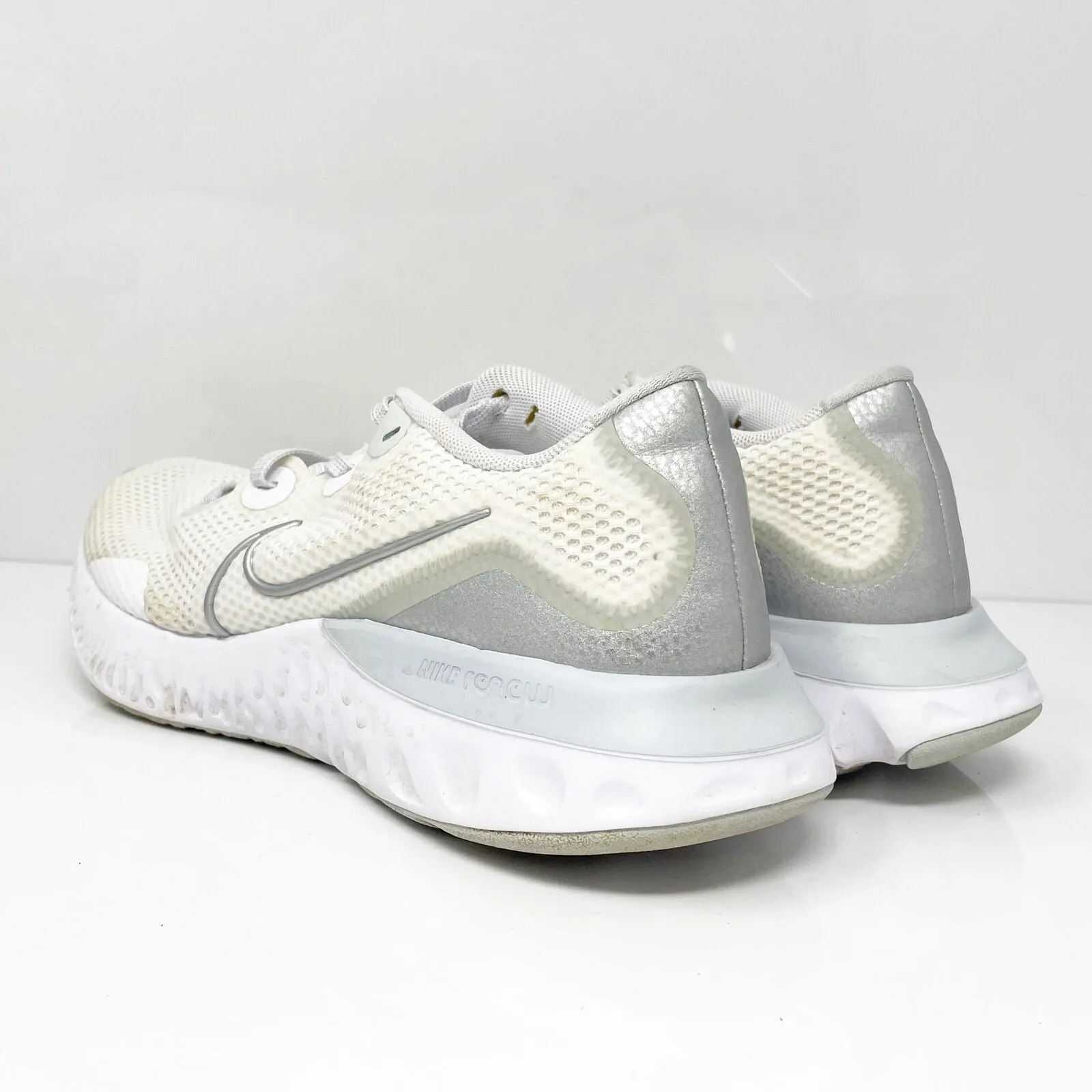 Nike Womens Renew Run CK6360-003 White Running Shoes Sneakers Size 8.5