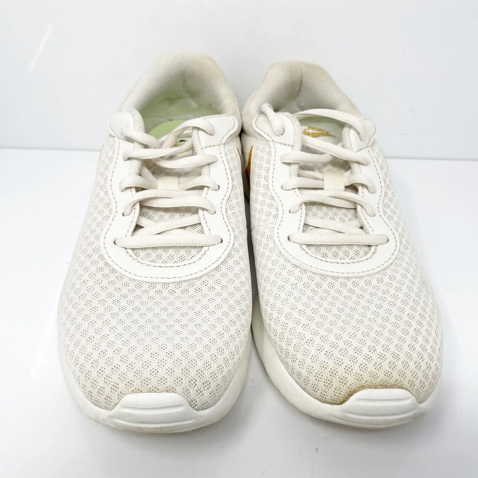 Nike Womens Tanjun DJ6257-006 White Running Shoes Sneakers Size 7.5