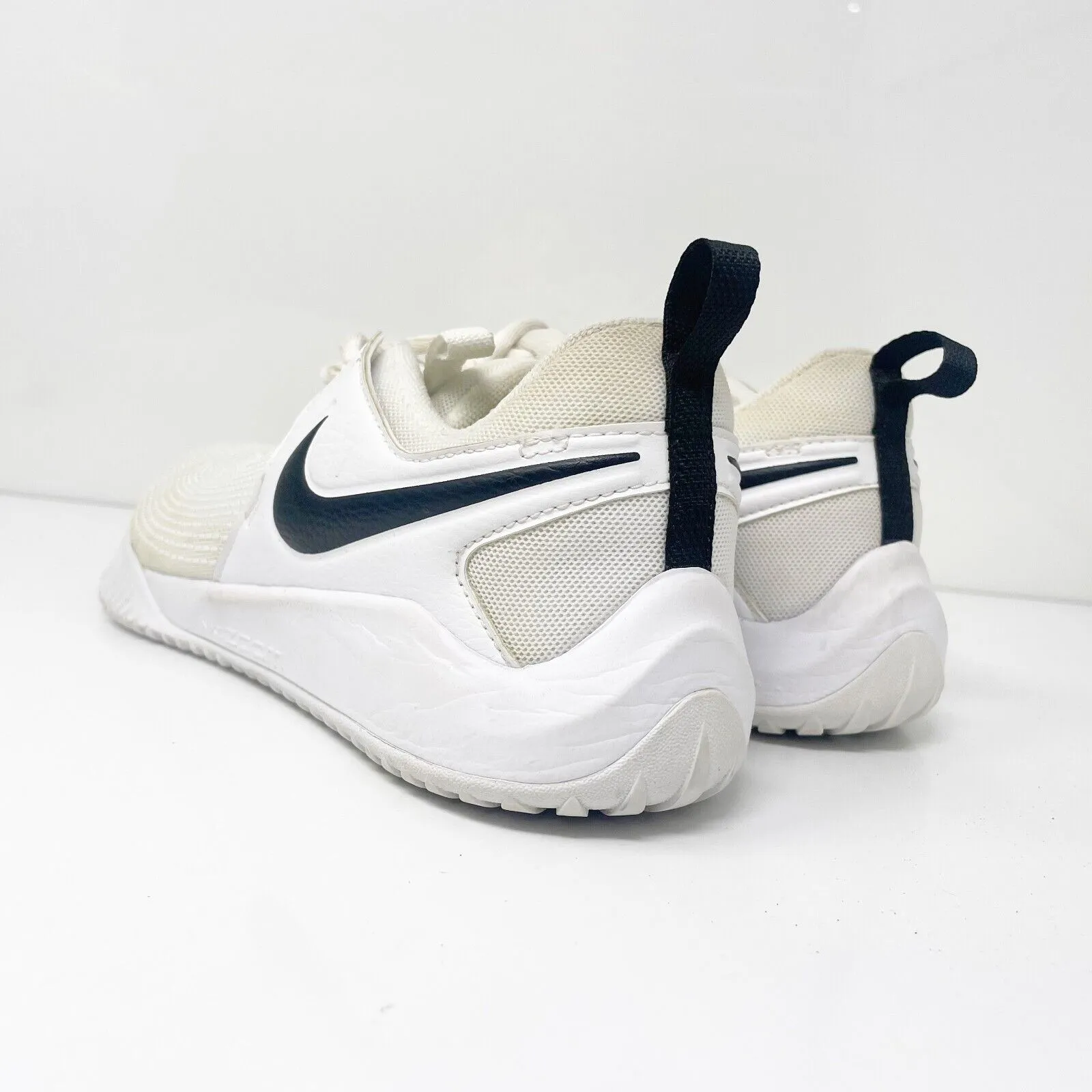 Nike Womens Zoom Hyperace 2 AA0286-100 White Basketball Shoes Sneakers Size 9