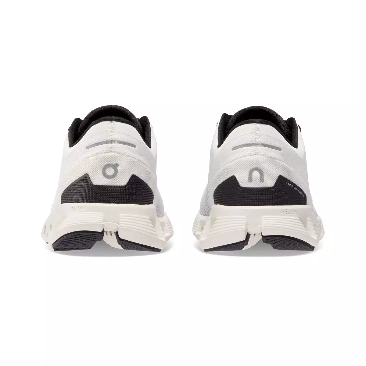 On Running Women's Cloud X 3 White/Black