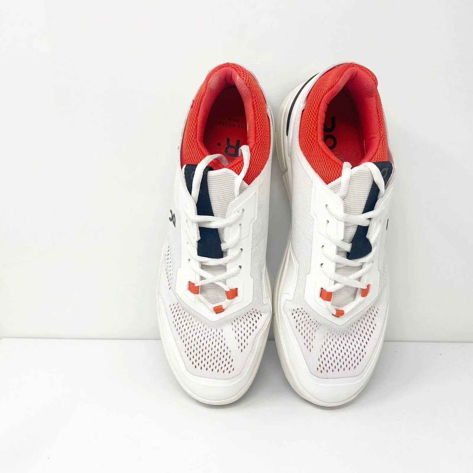 On Womens The Roger Spin White Running Shoes Sneakers Size 10