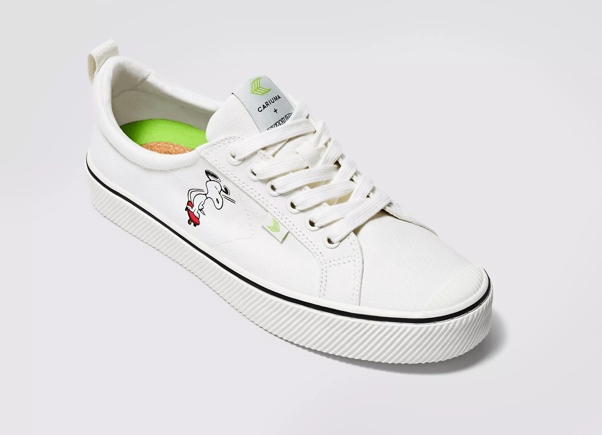 PEANUTS OCA Low Snoopy Skate Off-White Canvas Sneaker Women