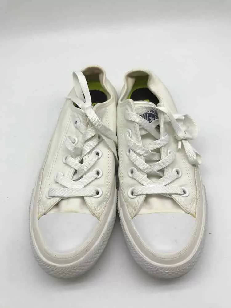 Pre-Owned Converse White Size 6 Fashion Sneaker Athletic Shoes