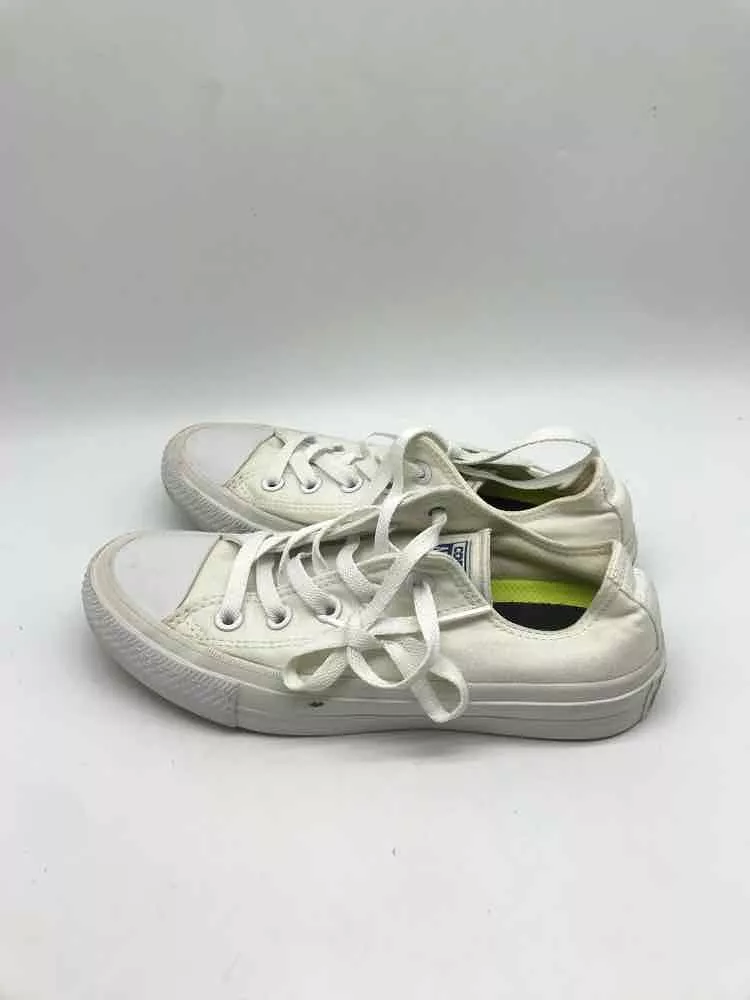 Pre-Owned Converse White Size 6 Fashion Sneaker Athletic Shoes