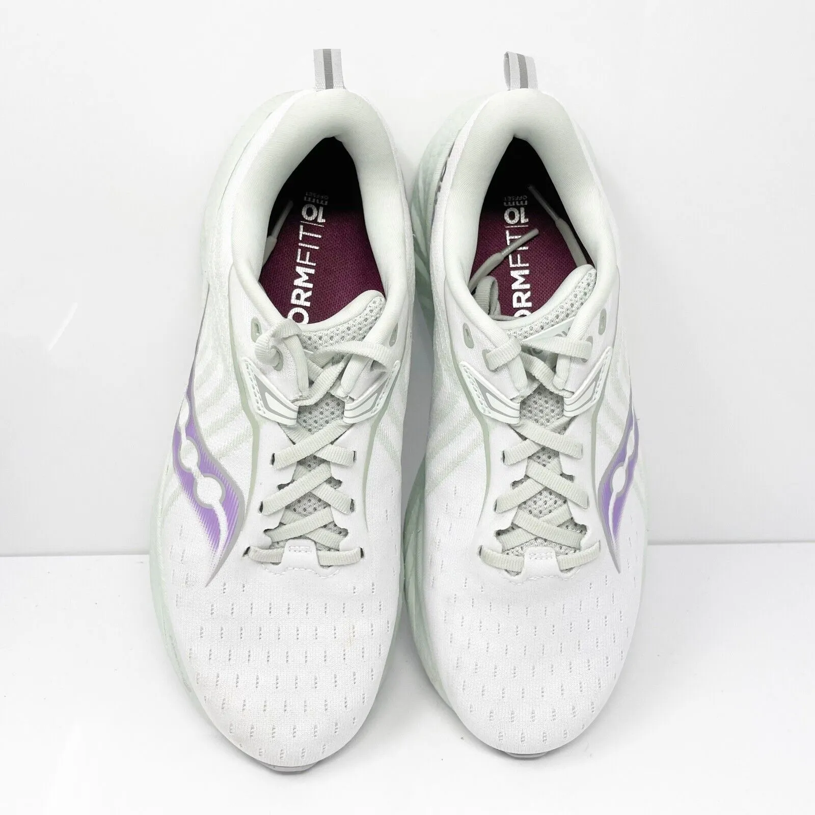 Saucony Womens Triumph 22 S10965-245 White Running Shoes Sneakers Size 9 W