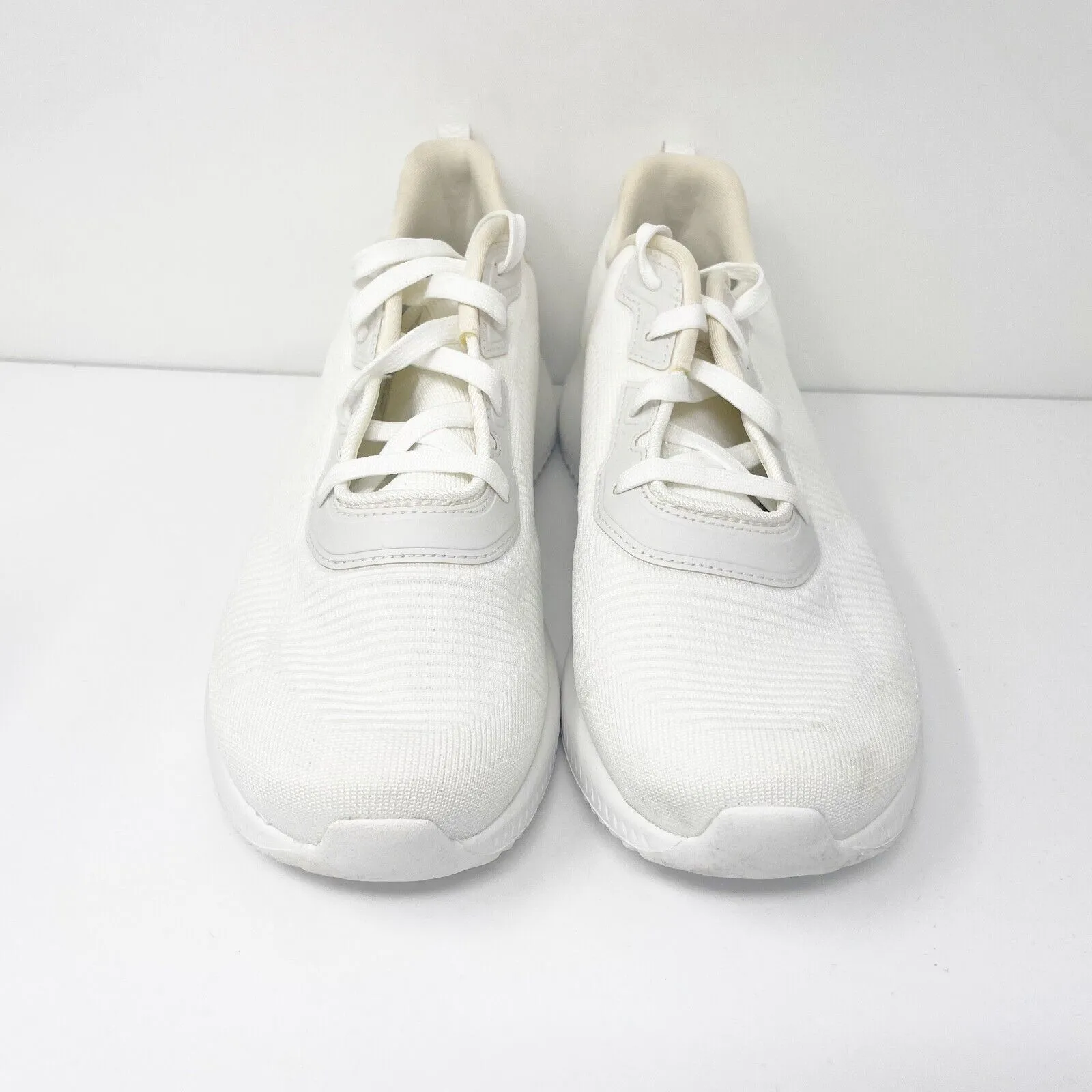 Skechers Womens Bobs Sport Squad 32504W White Running Shoes Sneakers Size 10