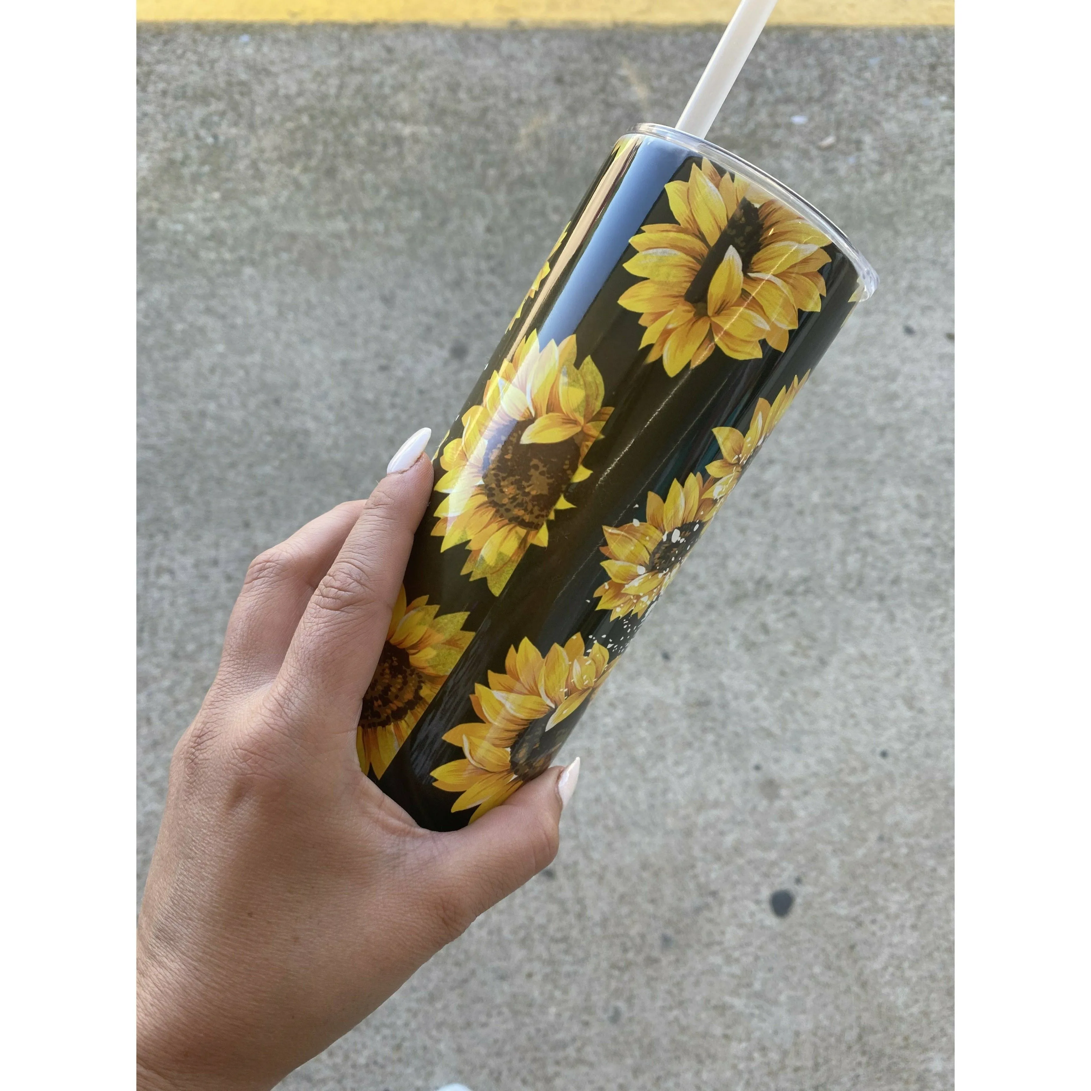 Sunflower Mom Tumbler ( 2 colors)