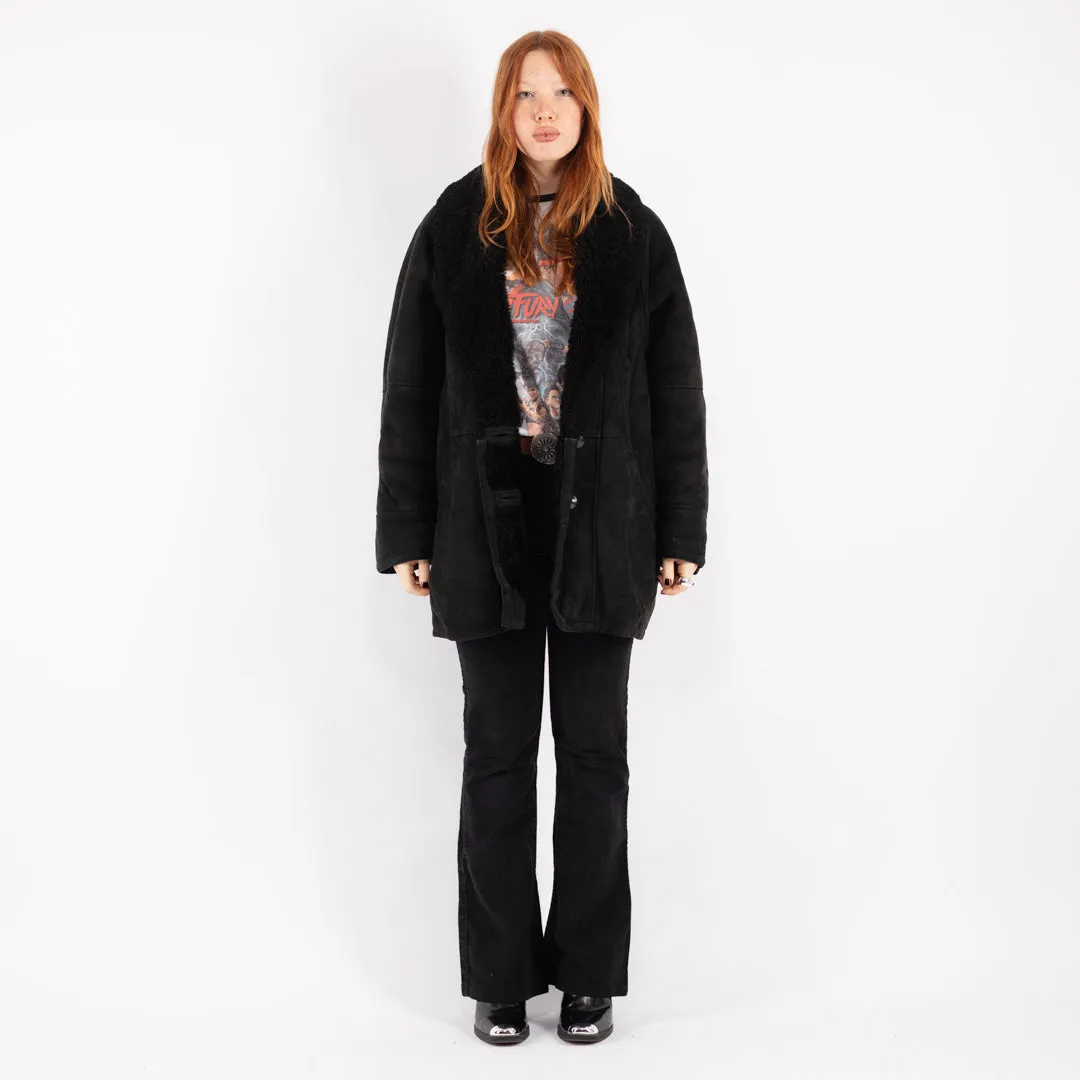 Vintage 80's Women Sheepskin Shearling Coat in Black