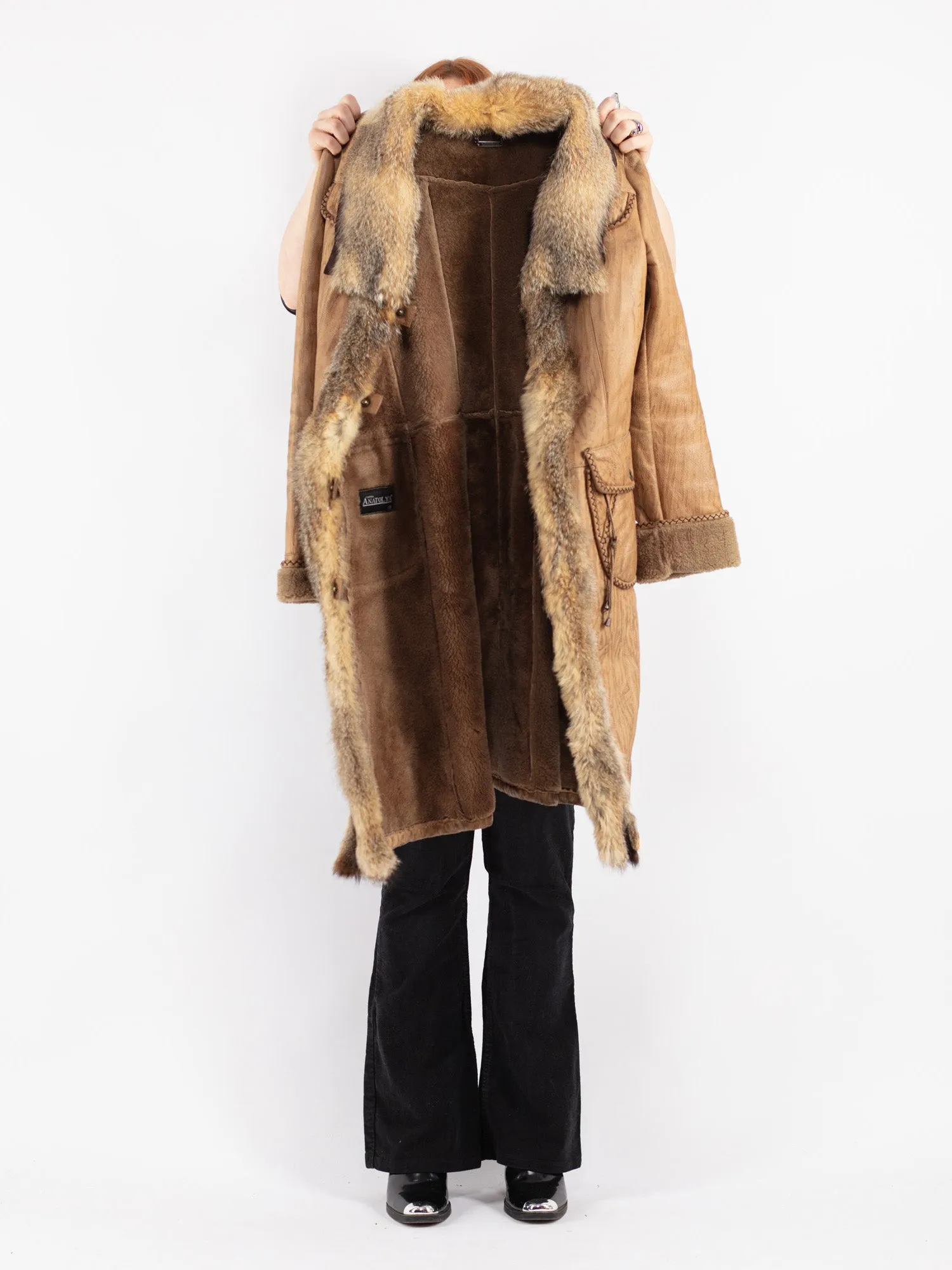 Vintage 90's Women Sheepskin Coat in Beige